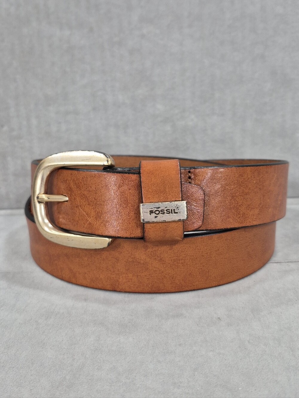 Fossil belt women's large brown leather casual Logo champagne buckle